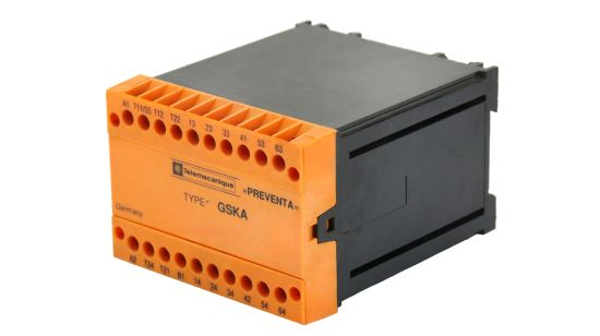 AC15-B300