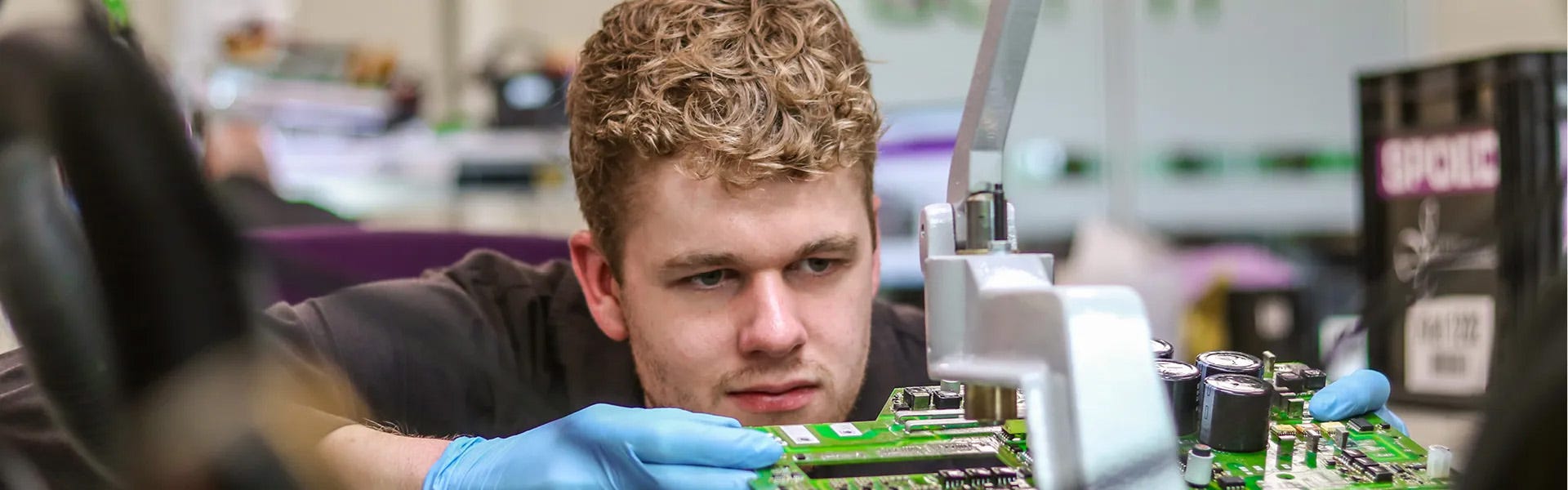 JC-Electronics launches warranty seal
